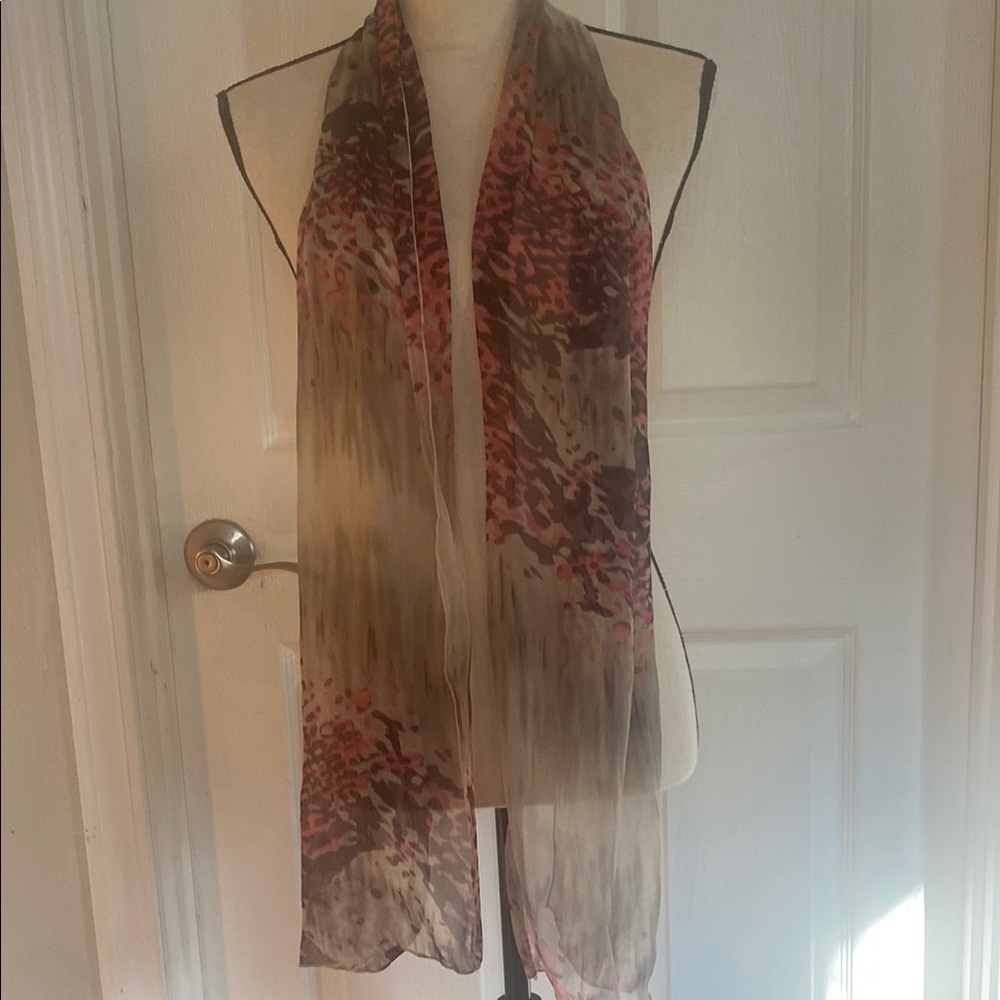 Women’s Pink & Gray Scarf